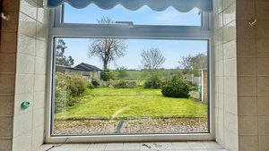 Photo 7- click for photo gallery